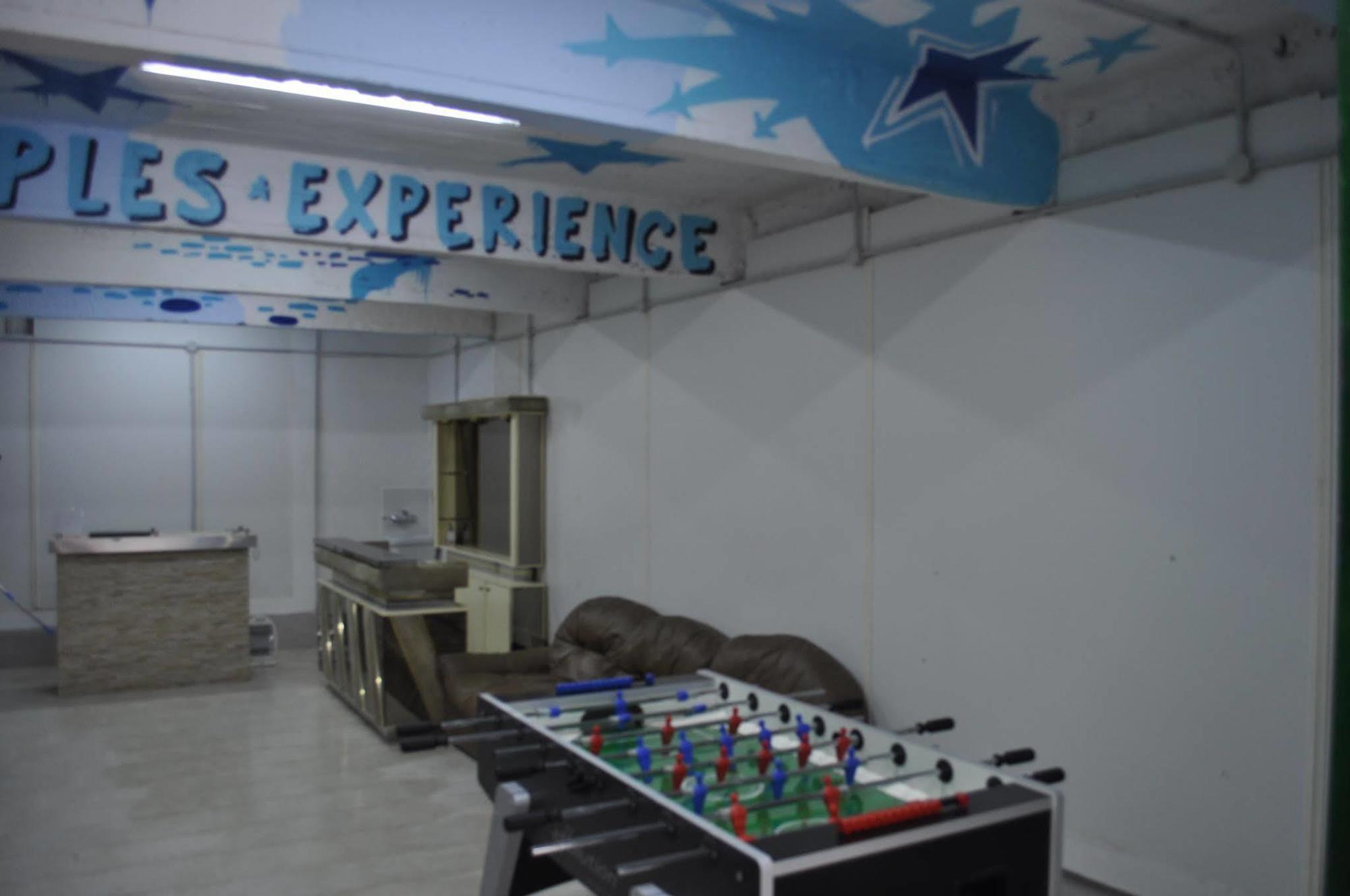 Ostello Experience - Age Limit 18-28 Napoli